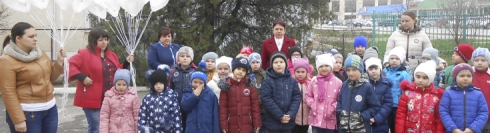 Акция в память по погибшим детям  в Кемерово